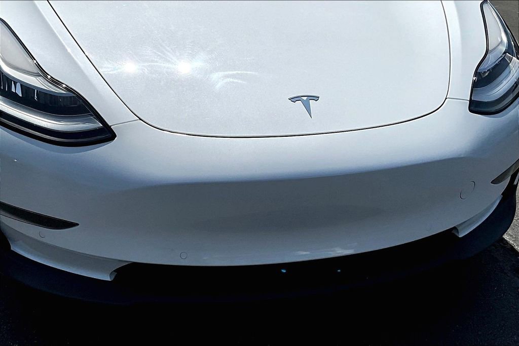 Used 2020 Tesla Model 3 Performance image 31