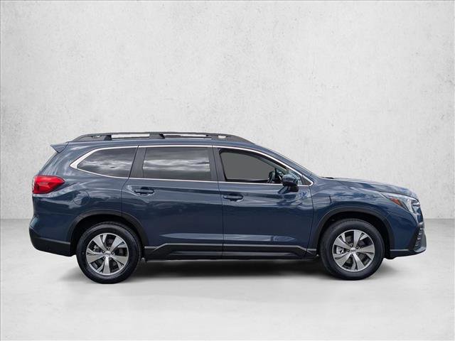 Used 2023 Subaru Ascent Premium w/ Convenience Package AWD/4WD image 4