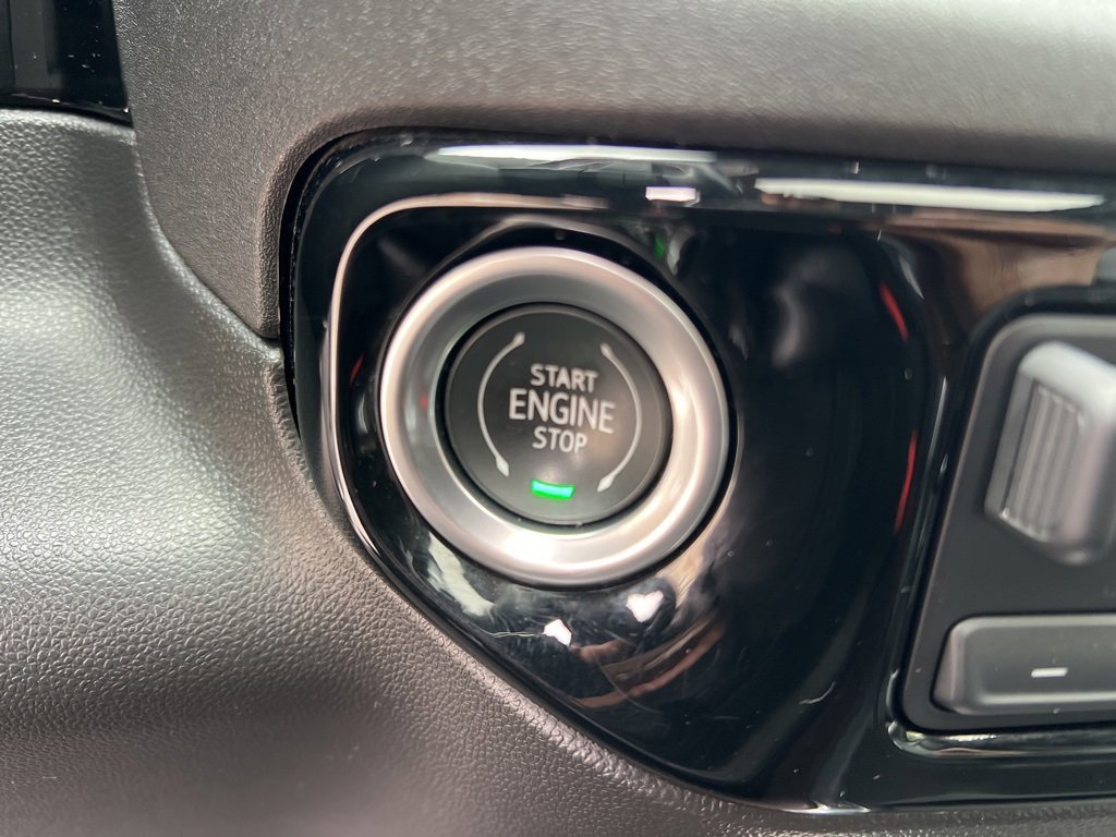 Used 2022 GMC Sierra 1500 SLT w/ SLT Premium Plus Package image 19