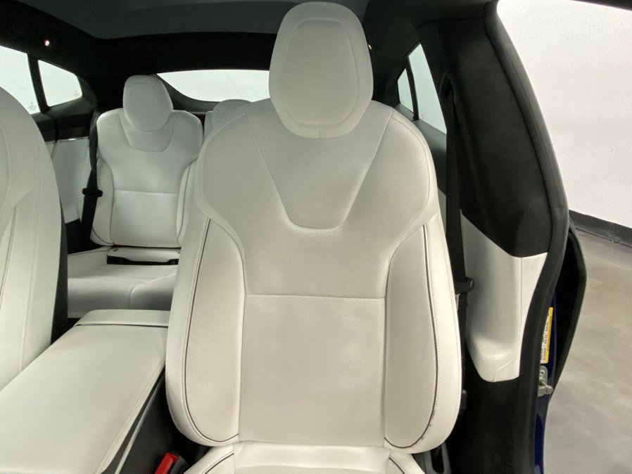 Used 2023 Tesla Model S Plaid image 22