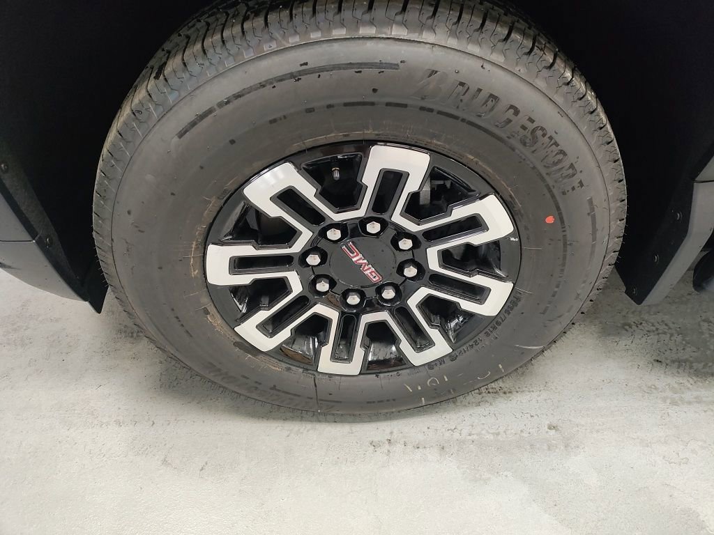 New 2026 GMC Sierra EV Elevation image 16