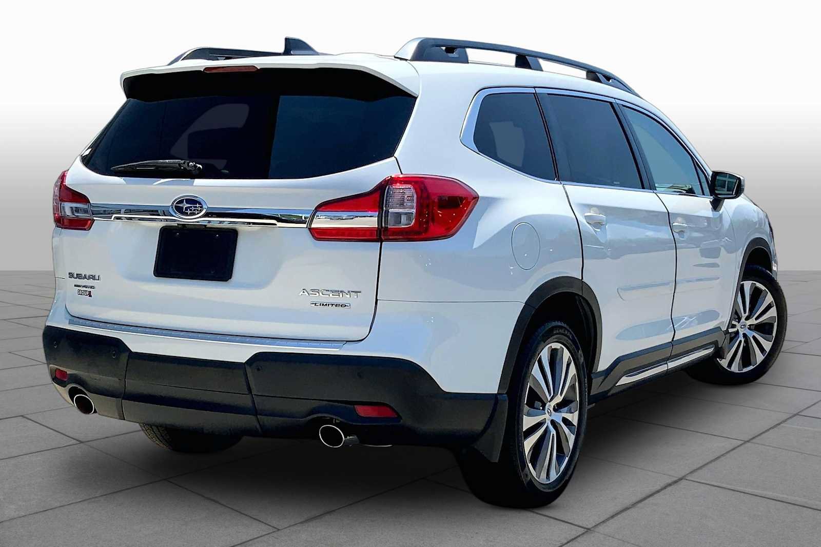 Certified 2021 Subaru Ascent Limited w/ Technology Package AWD/4WD image 13