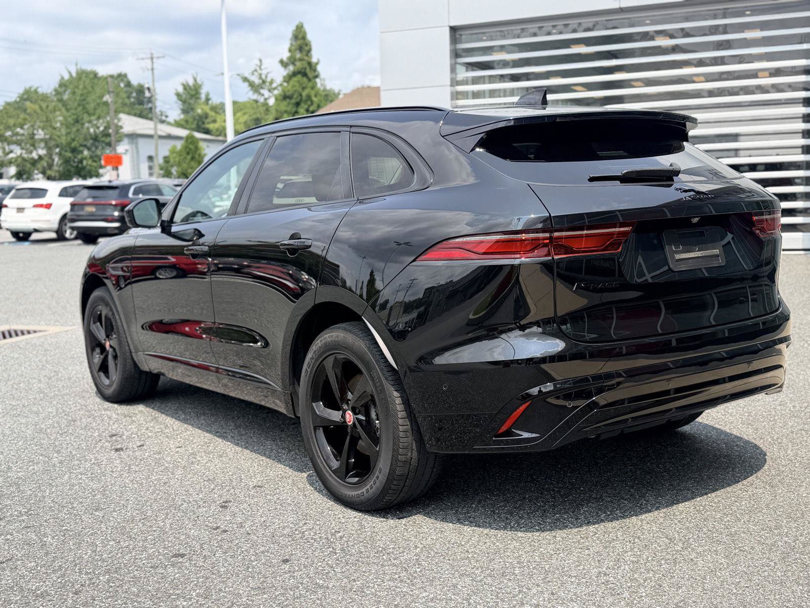 Used 2021 Jaguar F-PACE S AWD/4WD image 4