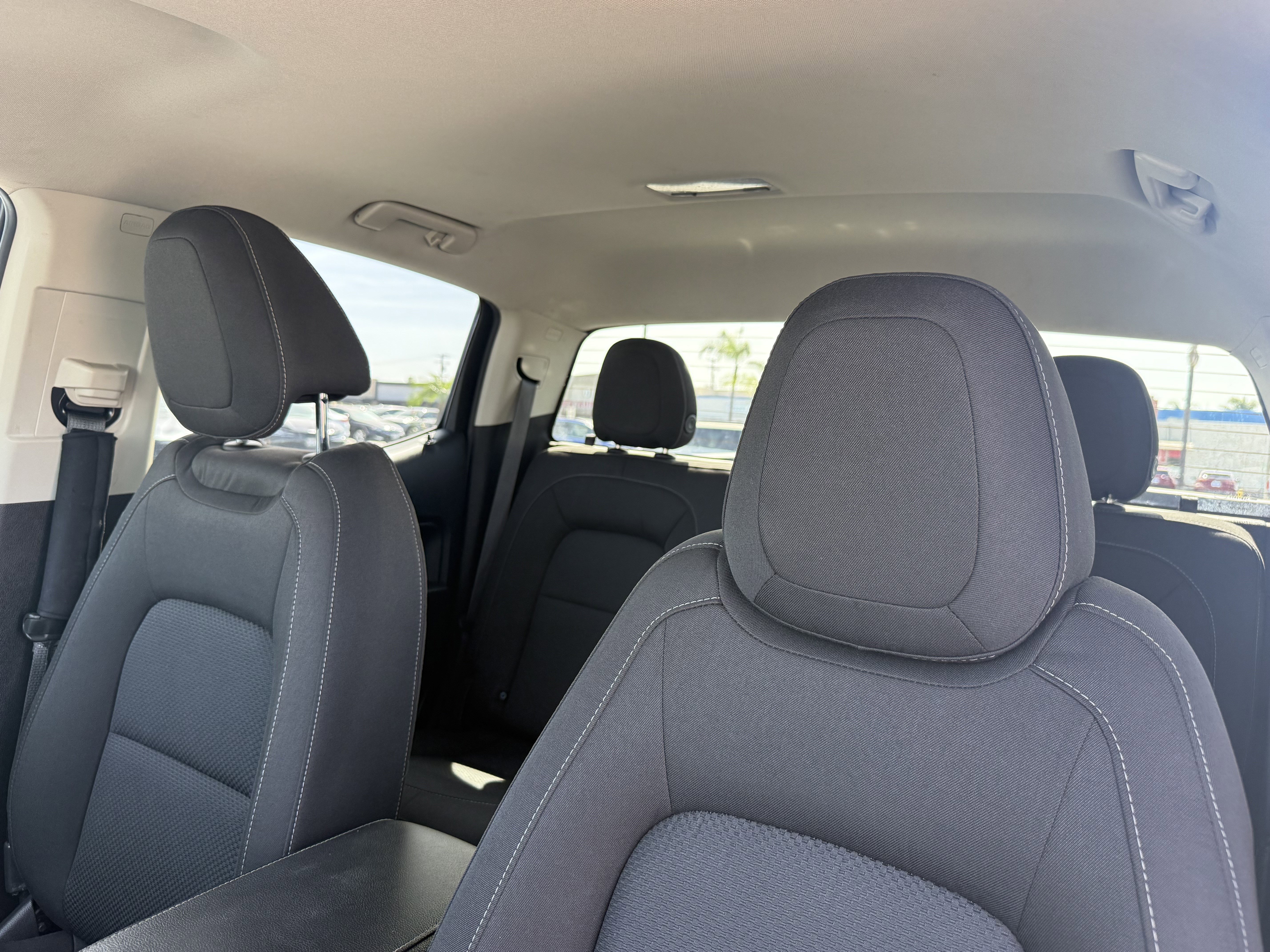 Used 2022 Chevrolet Colorado LT w/ LT Convenience Package RWD image 15