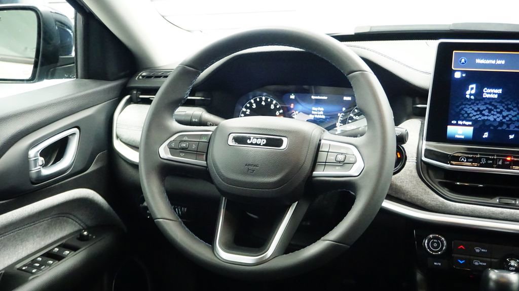 Certified 2022 Jeep Compass Latitude image 20