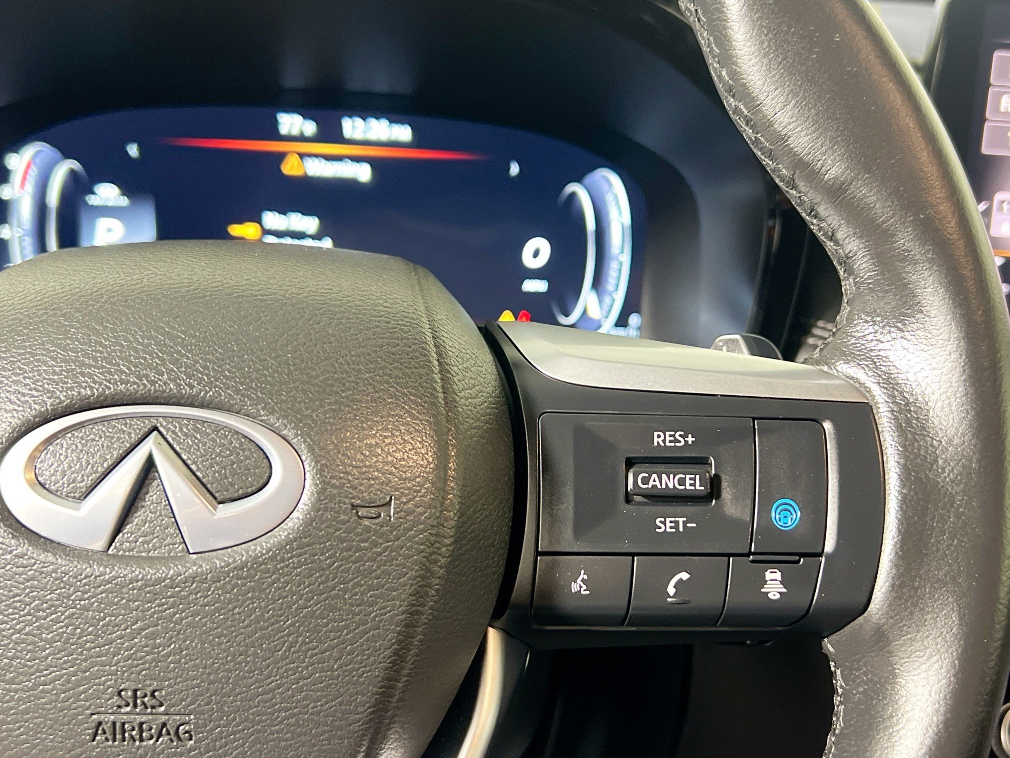 Used 2025 INFINITI QX60 Luxe w/ Vision Package AWD/4WD image 19