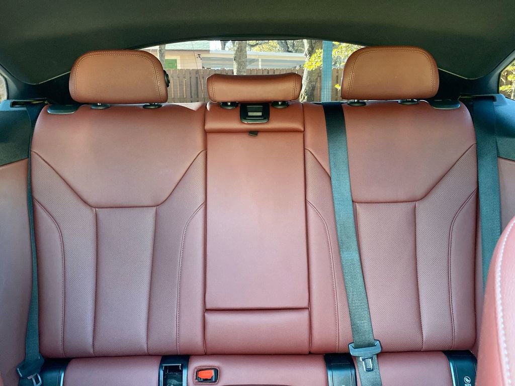 Used 2023 BMW i4 eDrive40 image 43