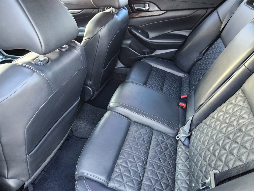 Used 2016 Nissan Maxima Platinum image 30