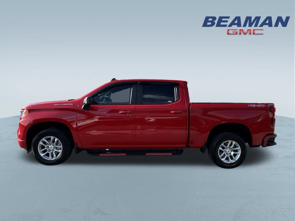 Used 2023 Chevrolet Silverado 1500 RST AWD/4WD image 4