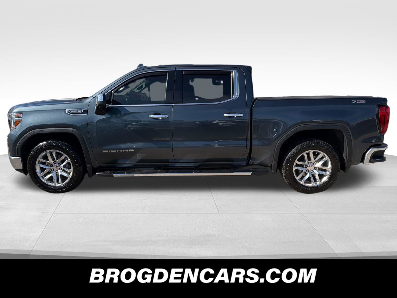 Used 2019 GMC Sierra 1500 SLT w/ SLT Premium Plus Package AWD/4WD image 5