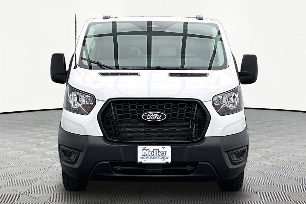 Used 2026 Ford Transit 250 Low Roof w/ Load Area Protection Package RWD image 3