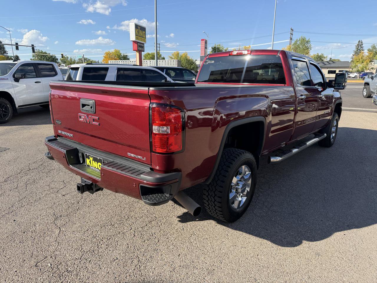 Used 2015 GMC Sierra 3500 Denali AWD/4WD image 3