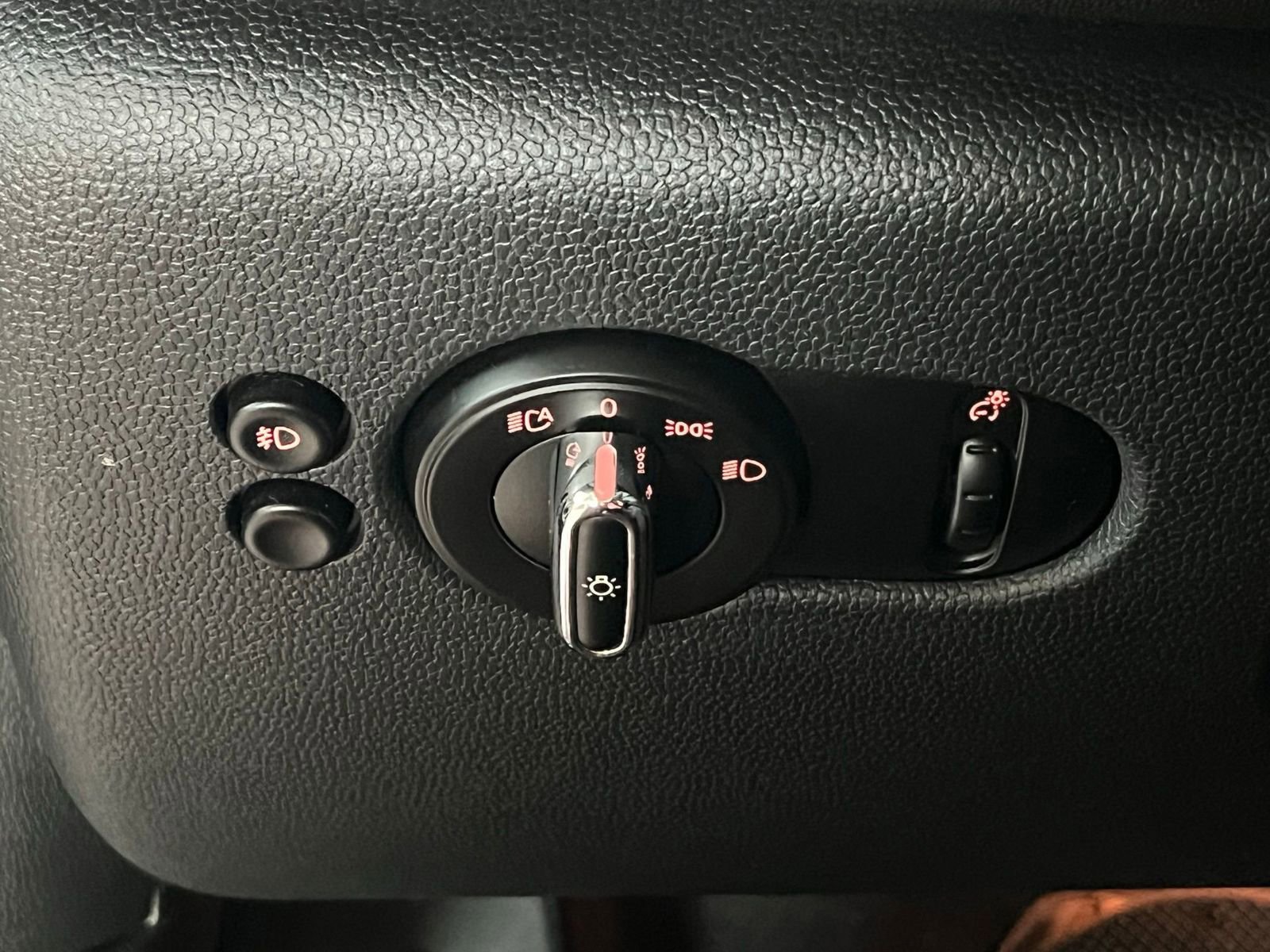 Used 2017 MINI Cooper S image 35