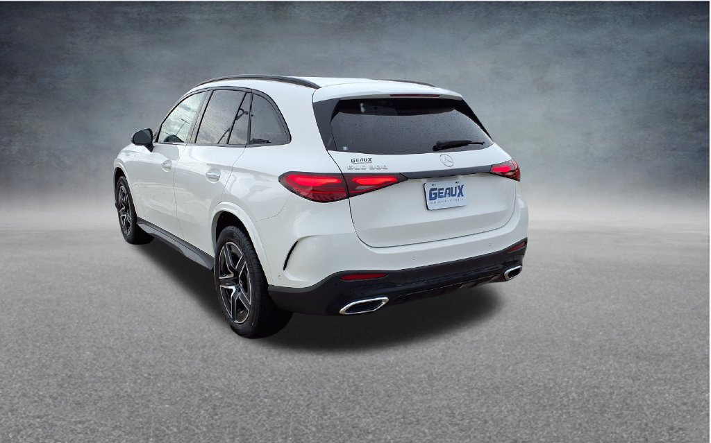 Used 2025 Mercedes-Benz GLC 300 image 5
