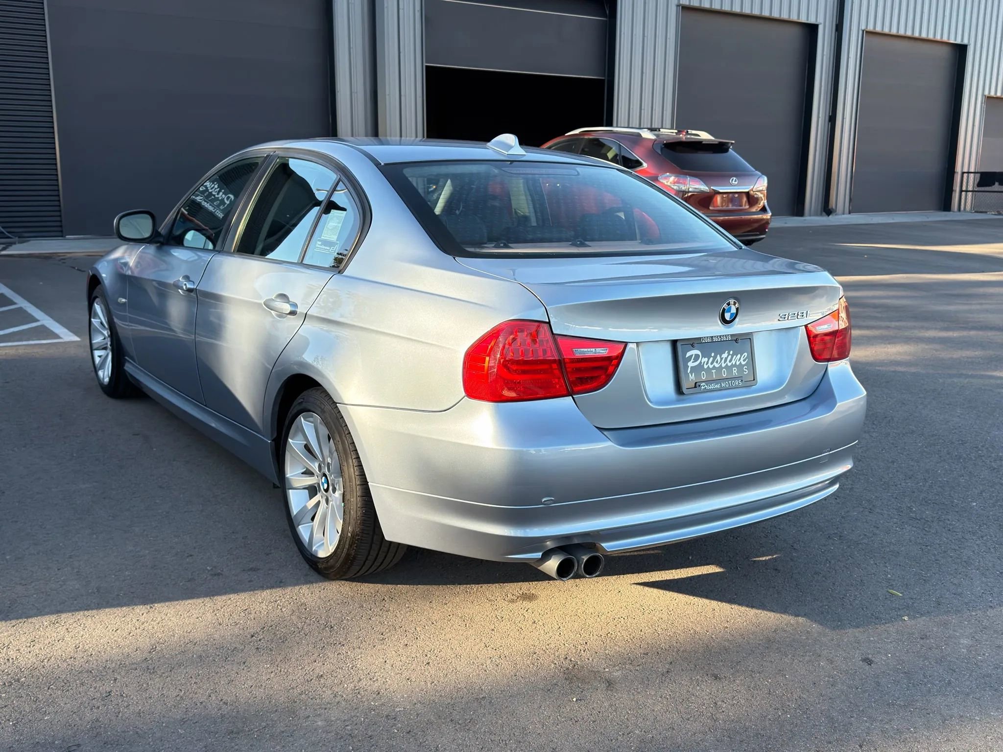 Used 2011 BMW 328i Sedan image 5