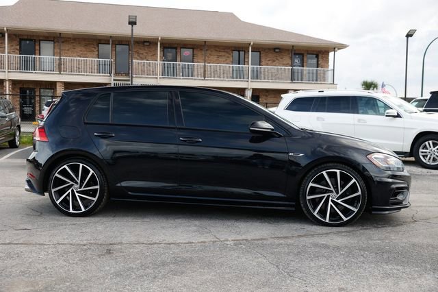 Used 2018 Volkswagen Golf R image 18