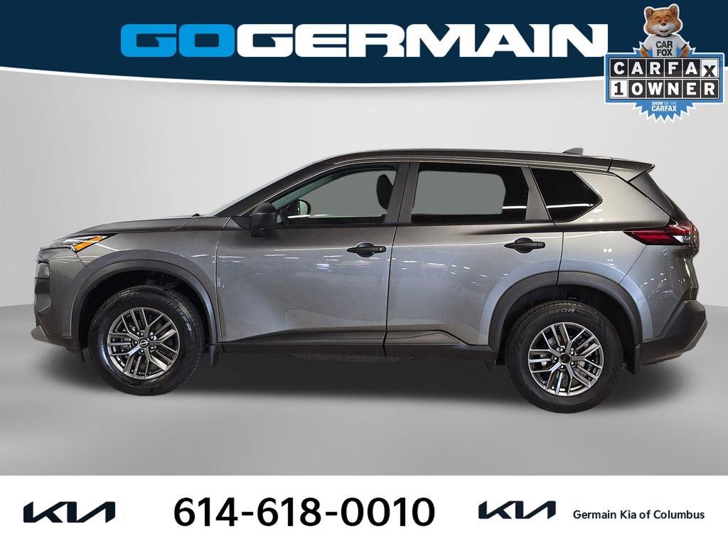 Used 2023 Nissan Rogue S AWD/4WD image 11