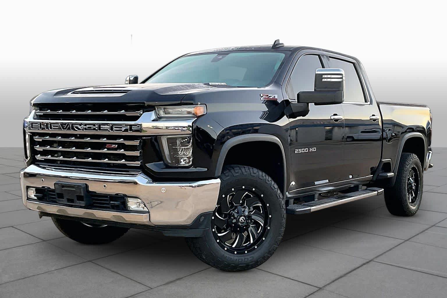 Used 2020 Chevrolet Silverado 2500 LTZ w/ LTZ Premium Package AWD/4WD image 2