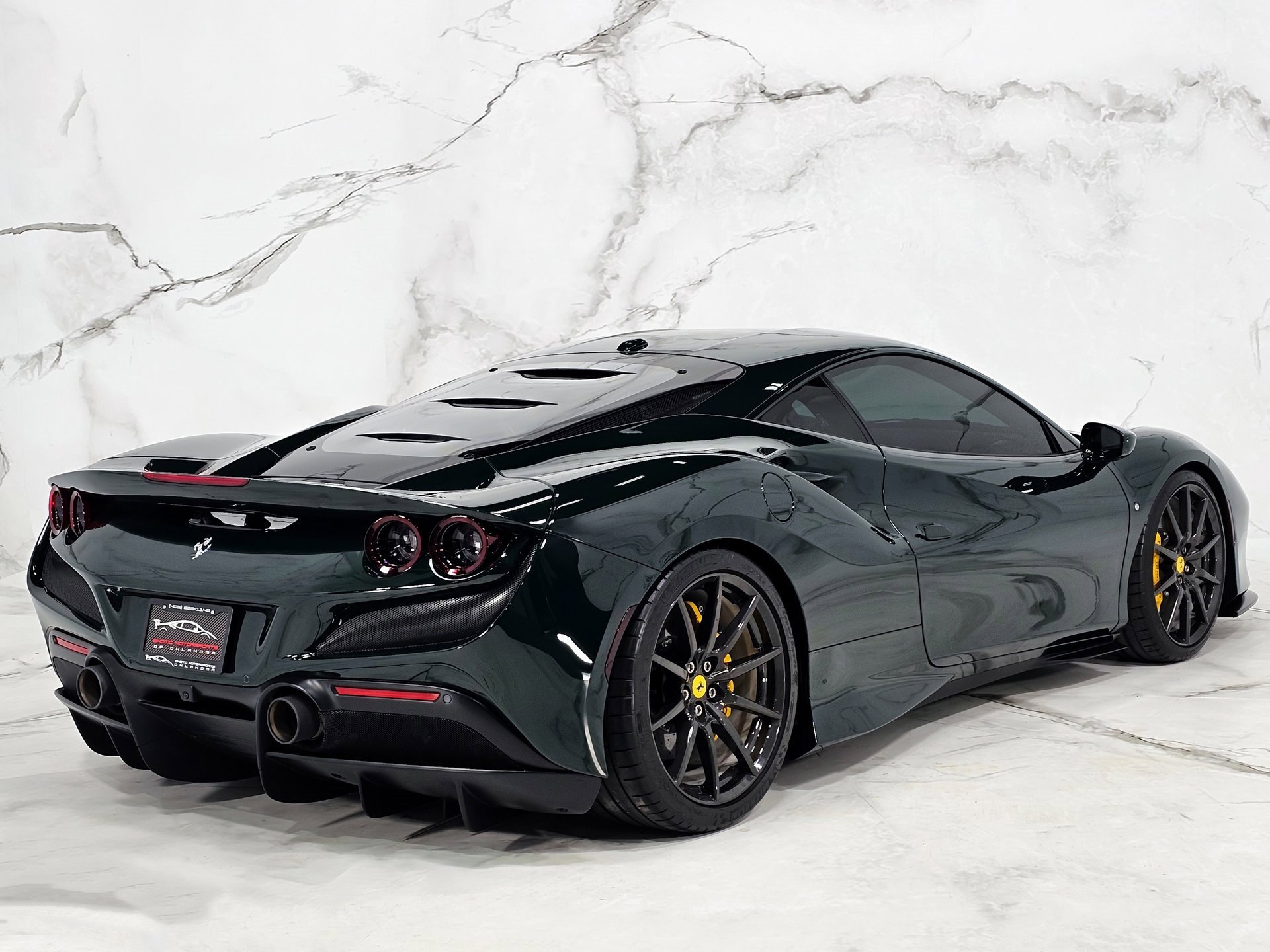 Used 2022 Ferrari F8 Tributo image 16