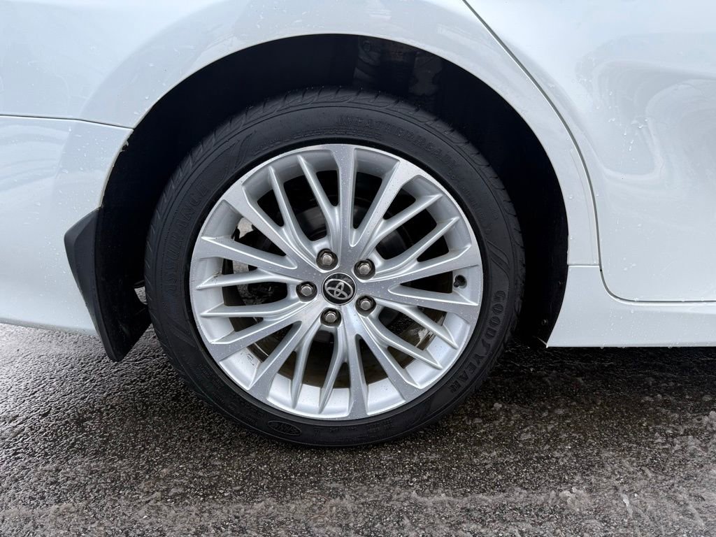 Used 2020 Toyota Camry XLE w/ Driver Assist Package image 26