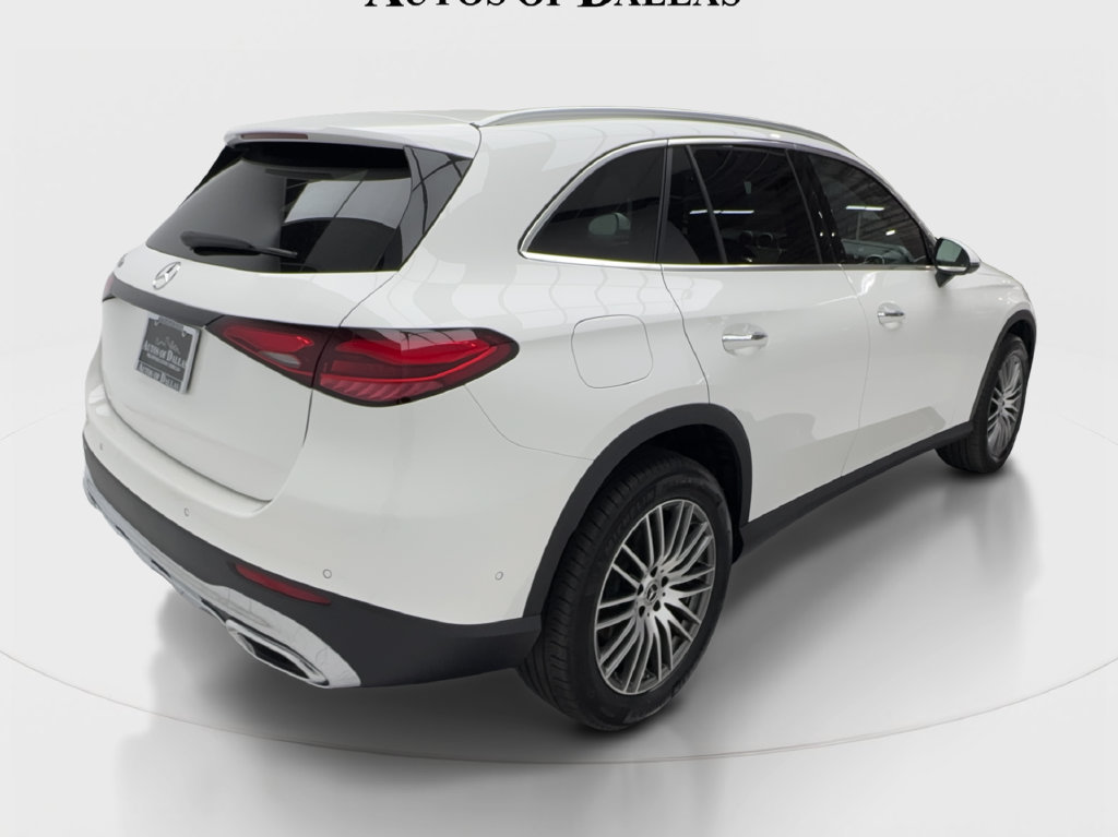 Used 2025 Mercedes-Benz GLC 300 image 8