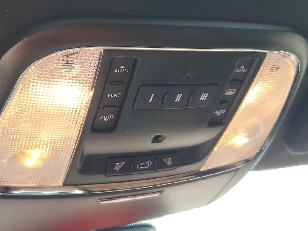 Used 2021 Jeep Grand Cherokee Summit AWD/4WD image 24