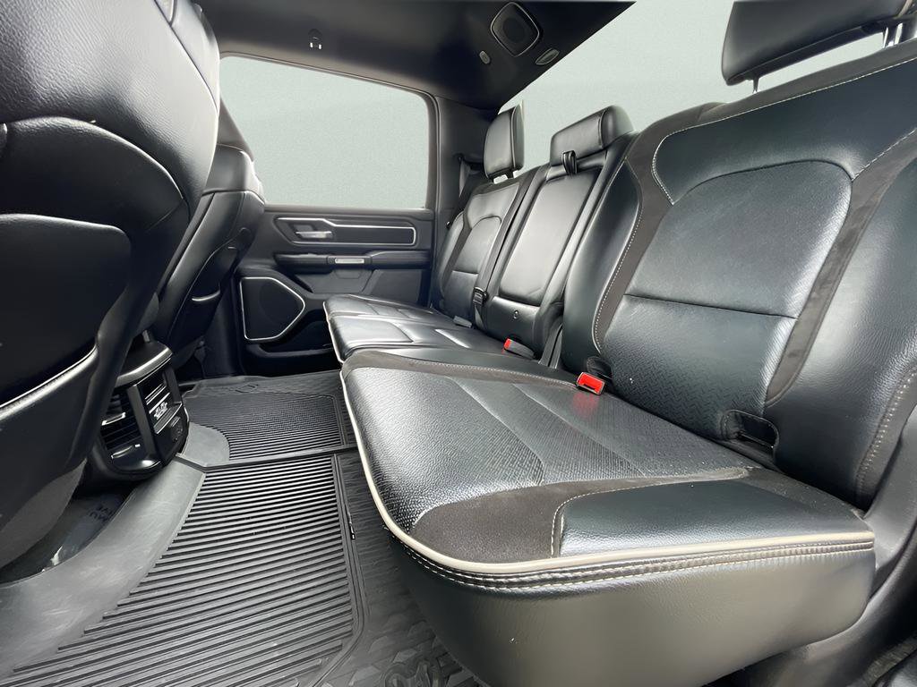 Used 2023 RAM 1500 Laramie AWD/4WD image 18