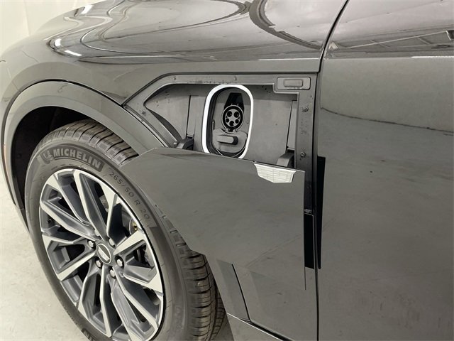 New 2025 Cadillac Lyriq Sport image 28