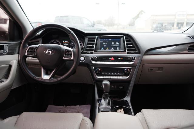Used 2019 Hyundai Sonata Limited image 21