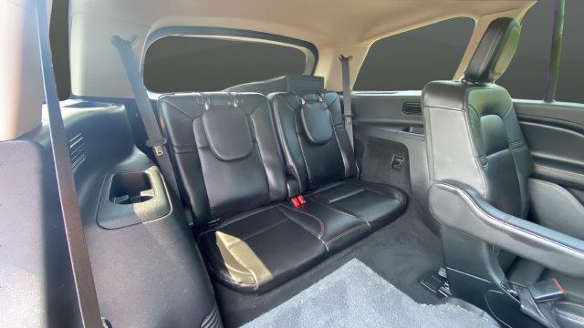 Used 2023 Lincoln Aviator AWD w/ Premium Package image 26