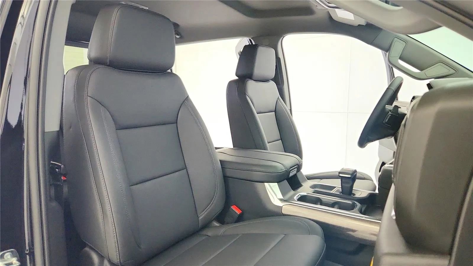 New 2026 Chevrolet Silverado 1500 LTZ w/ LTZ Convenience Package II image 40