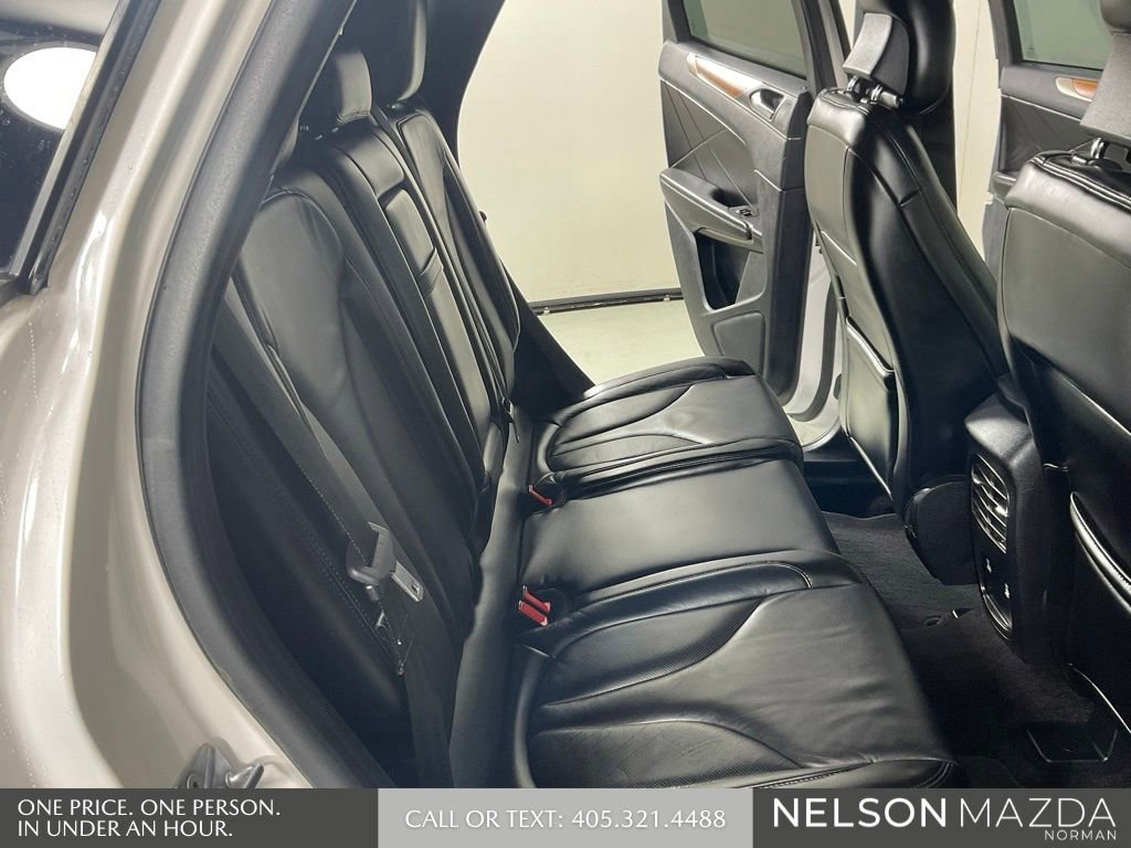 Used 2019 Lincoln MKC Select w/ Select Plus Package FWD image 29