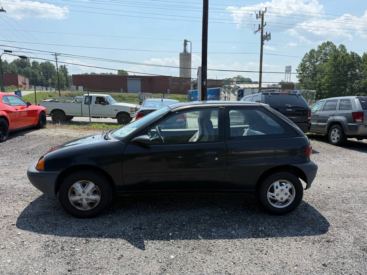 Used 1996 Geo Metro LSi FWD image 3