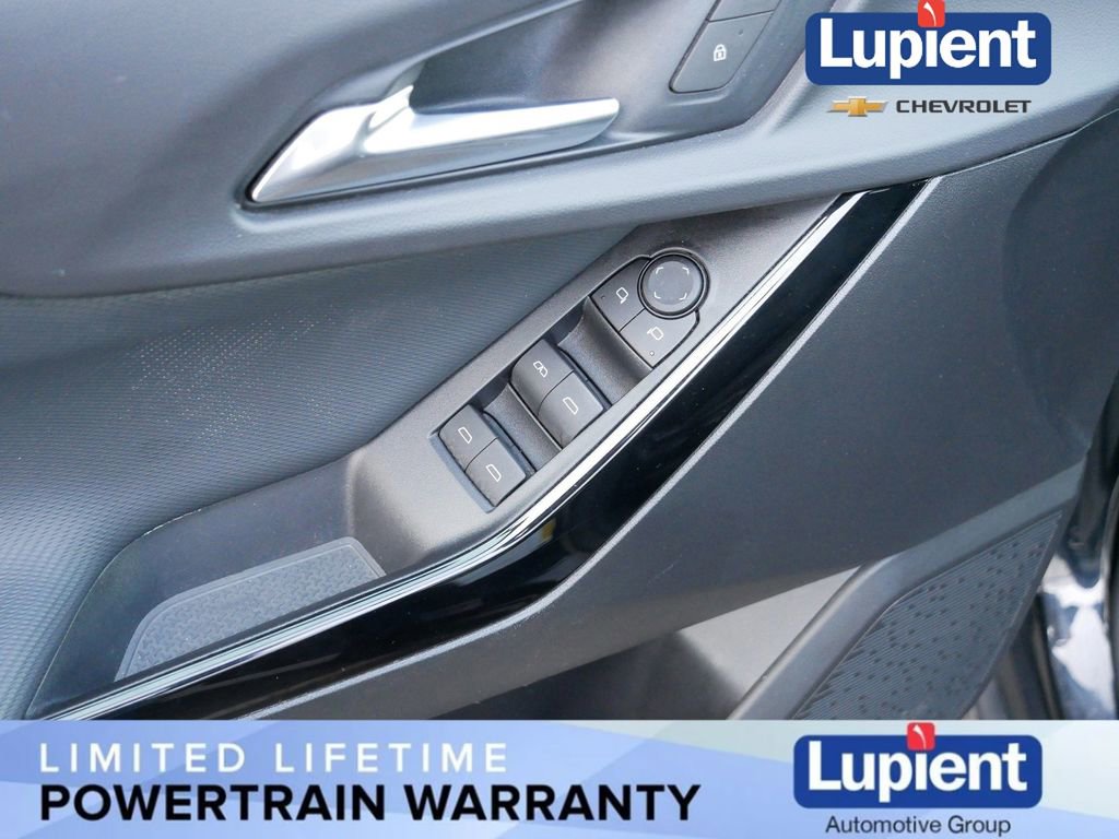 Used 2026 Chevrolet Equinox LT image 15