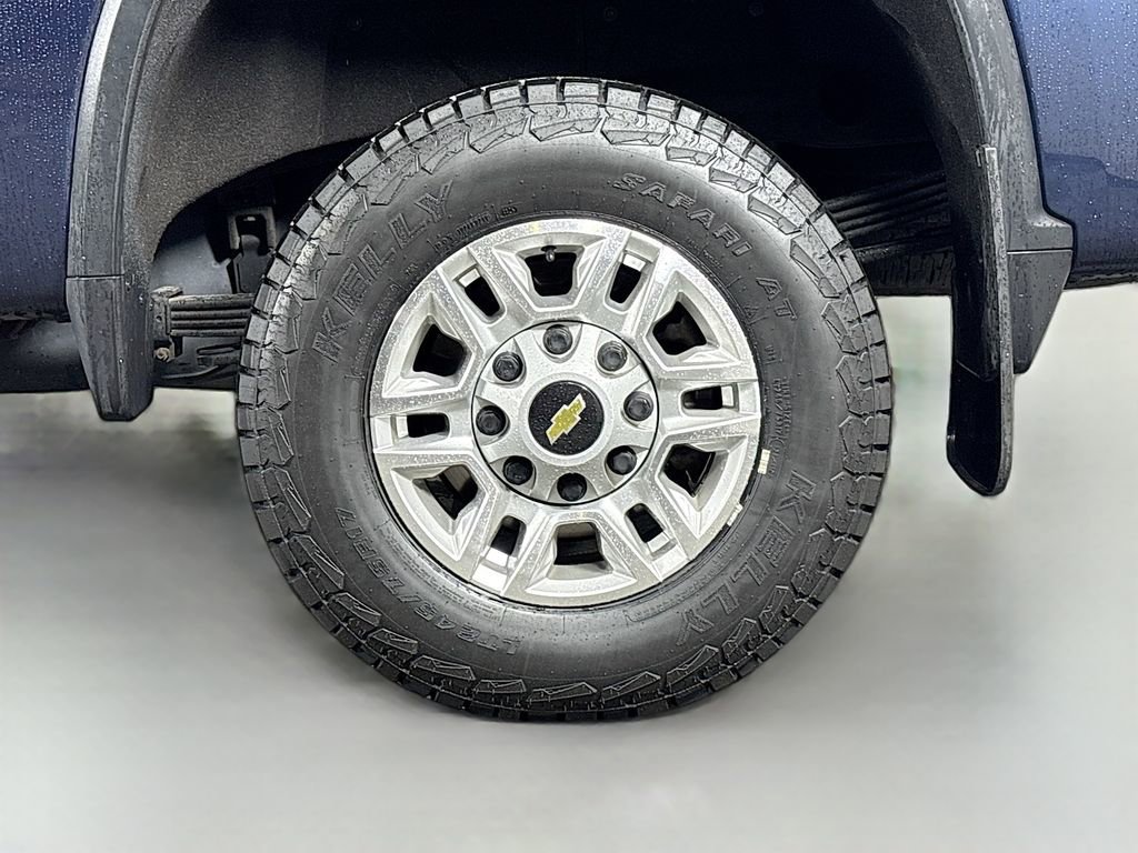 Used 2020 Chevrolet Silverado 2500 LT w/ All Star Edition image 34
