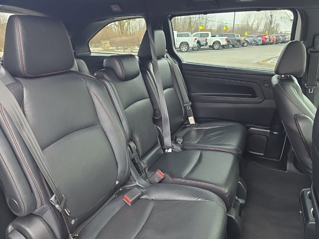 Used 2023 Honda Odyssey Sport image 40