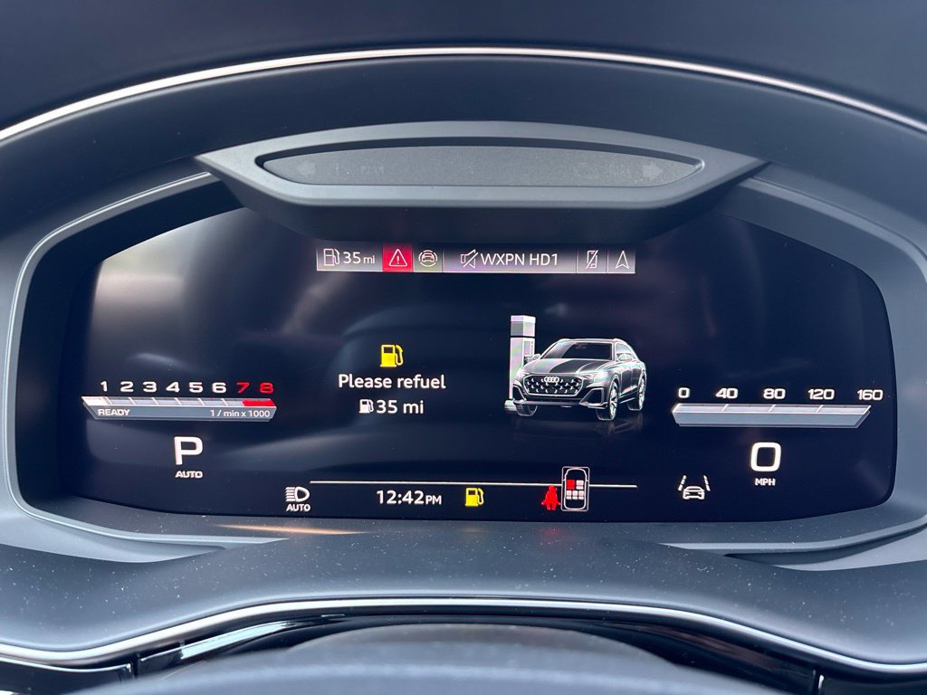 New 2027 Audi SQ8 Prestige AWD/4WD image 21