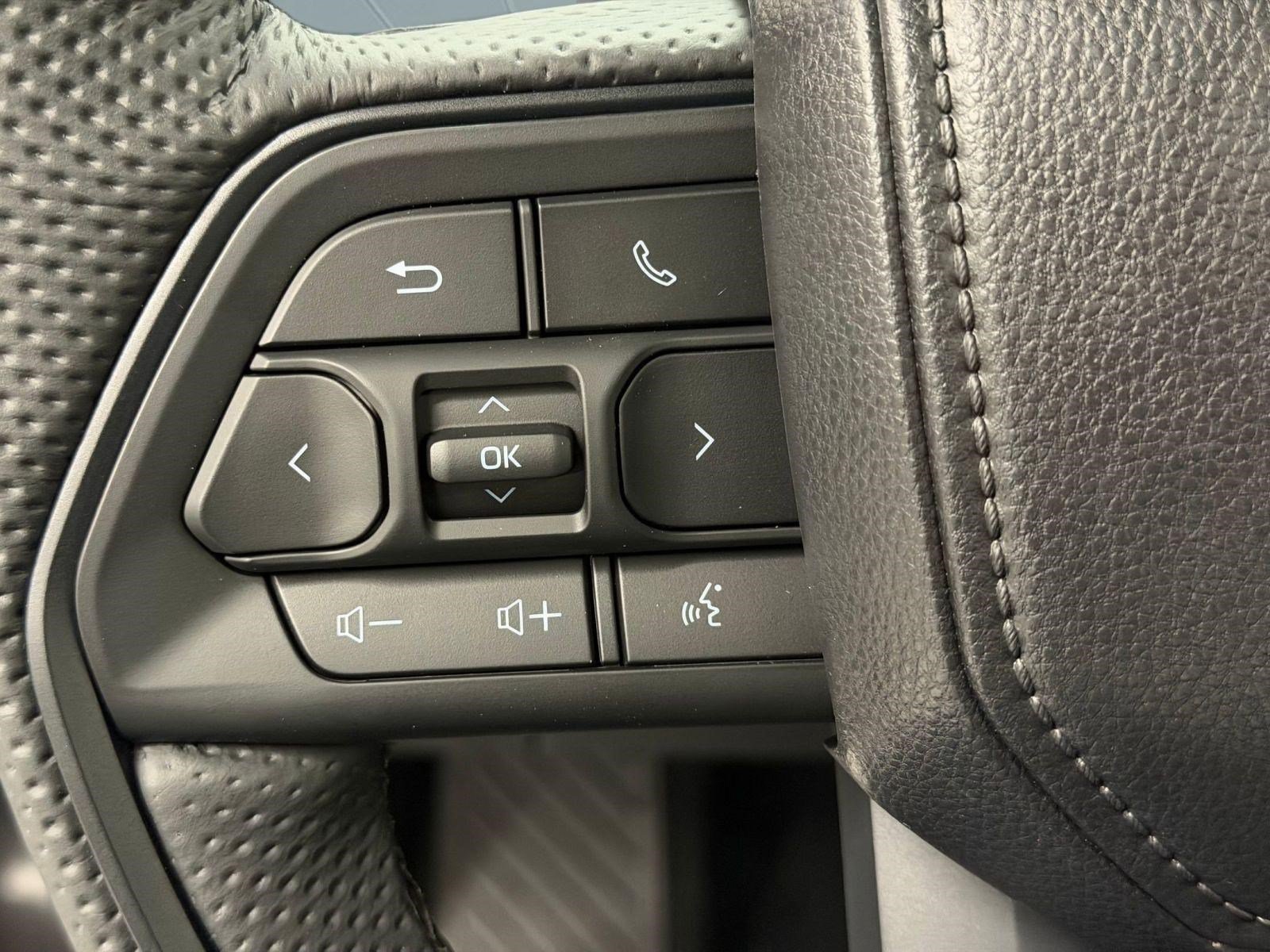 New 2026 Toyota Tundra TRD Pro AWD/4WD image 15