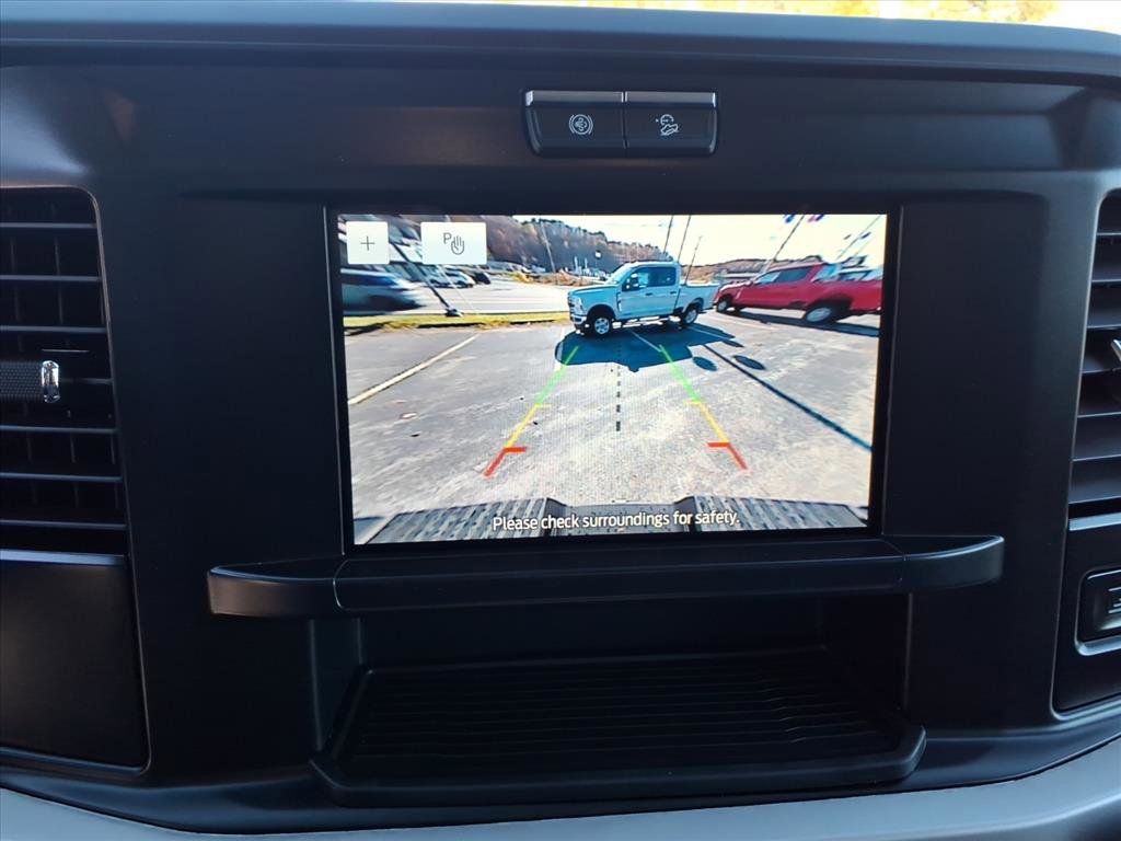 New 2026 Ford F350 XLT w/ FX4 Off-Road Package image 18