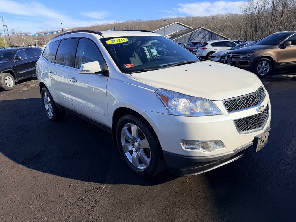 Used 2012 Chevrolet Traverse LT w/ All-Star Edition image 3