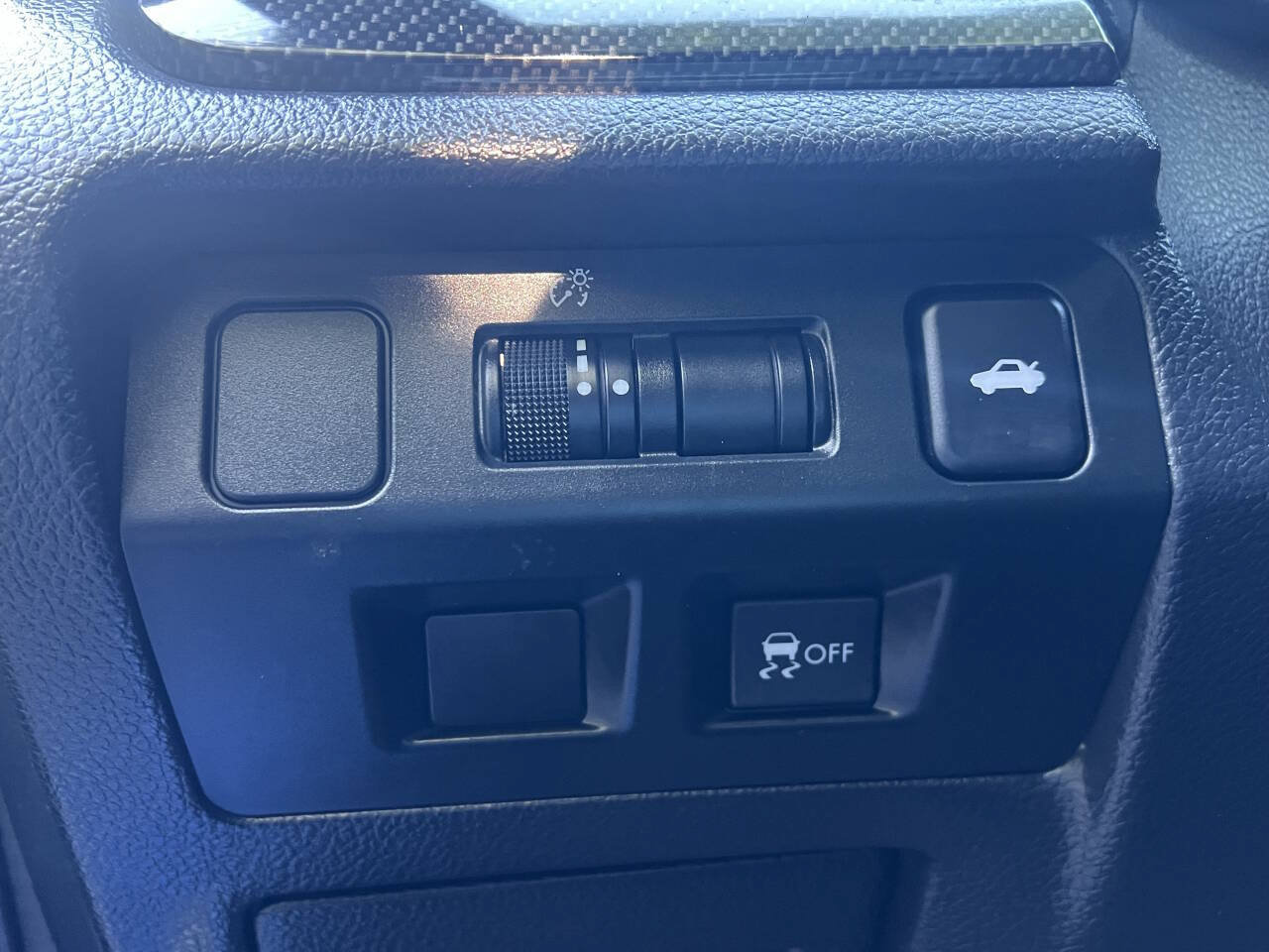 Used 2016 Subaru WRX Premium AWD/4WD image 32