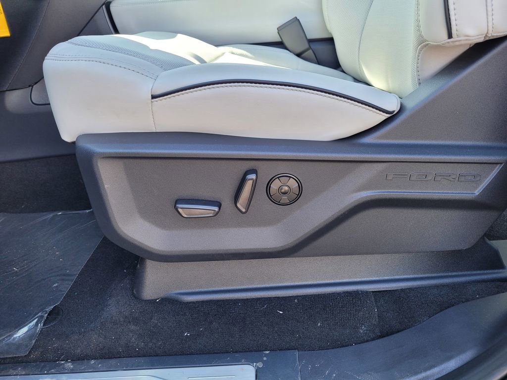 New 2026 Ford Expedition Max Platinum w/ Platinum Ultimate Package image 44