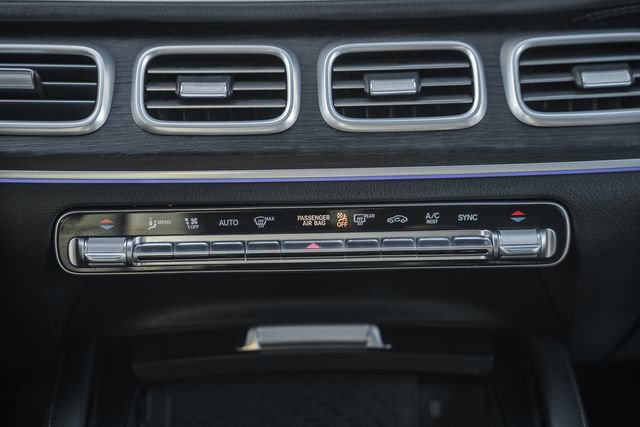 Certified 2025 Mercedes-Benz GLS 450 4MATIC image 24