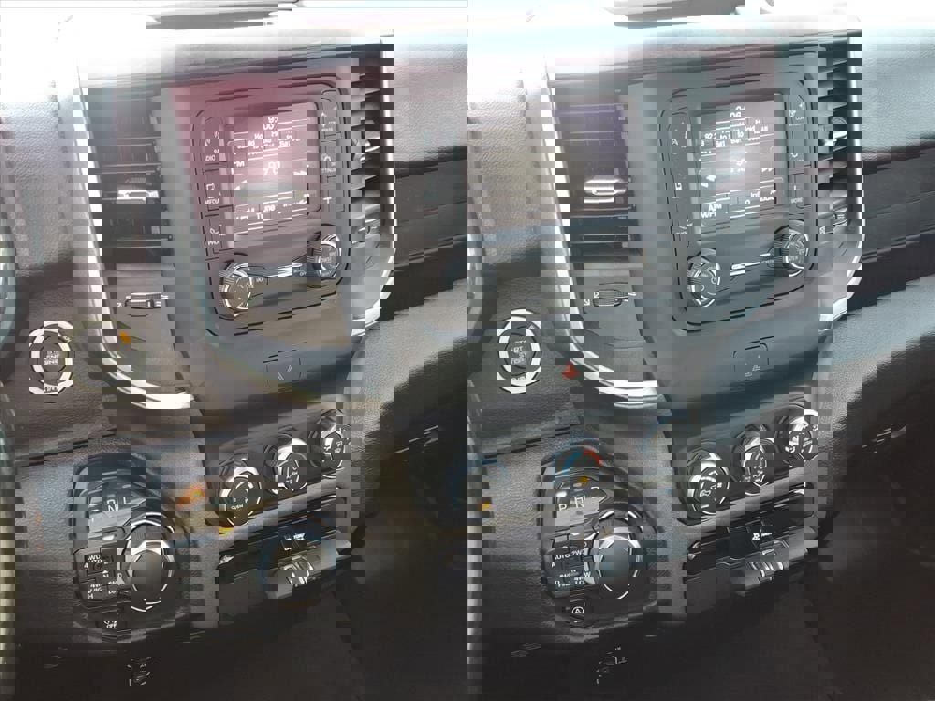 Used 2021 RAM 1500 Big Horn image 21