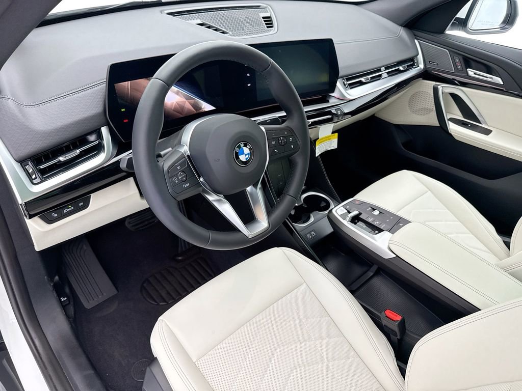 New 2026 BMW X2 xDrive28i w/ Convenience Package image 9