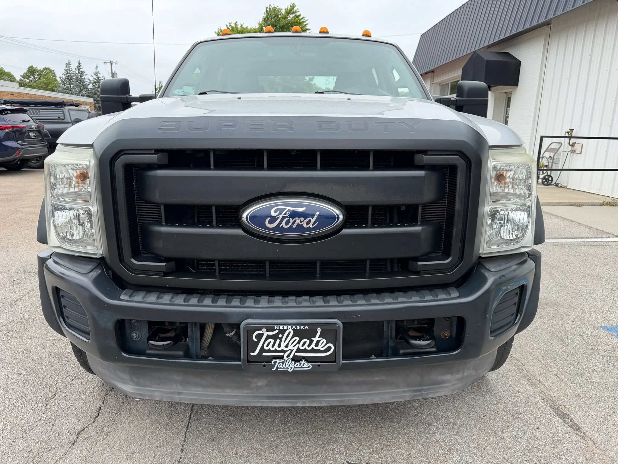 Used 2011 Ford F550 2WD Crew Cab Super Duty image 3