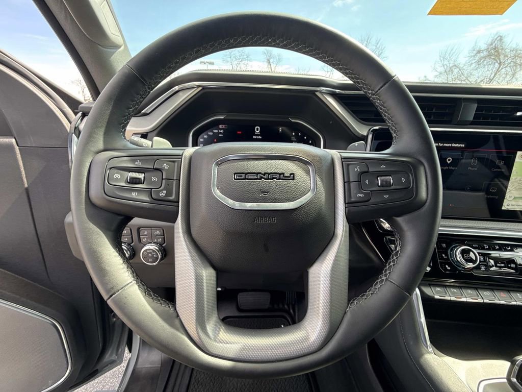 Used 2024 GMC Sierra 1500 Denali w/ Denali Reserve Package image 11