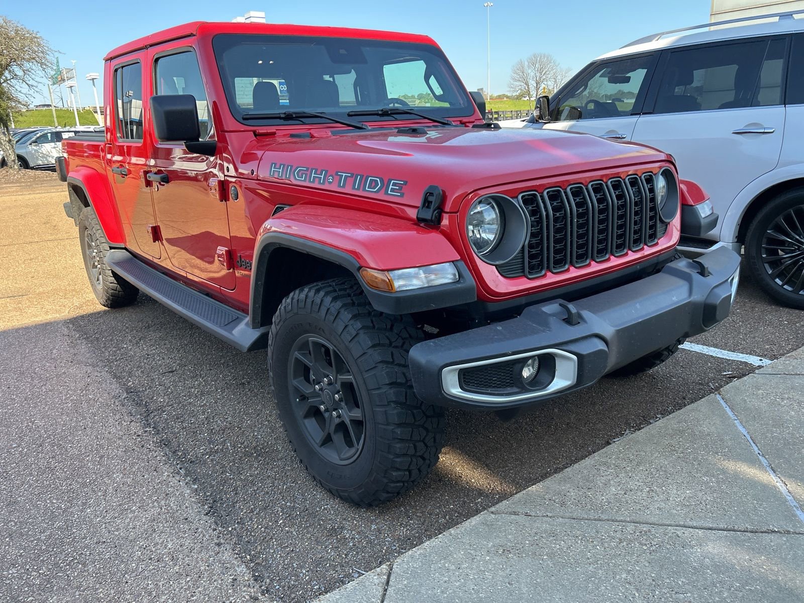 Used 2025 Jeep Gladiator High Tide image 18