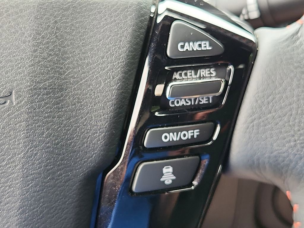 Used 2023 Nissan Frontier PRO-4X w/ Pro Convenience Package AWD/4WD image 29