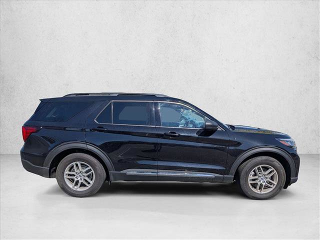 Used 2025 Ford Explorer Active RWD image 4